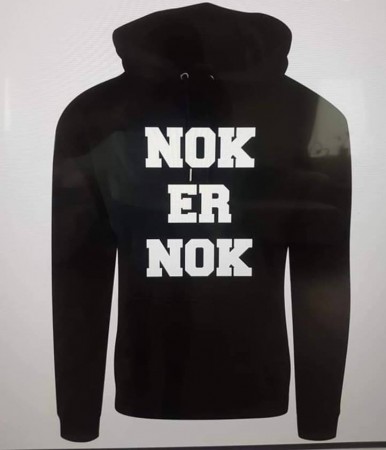 Nok er Nok Hettegenser